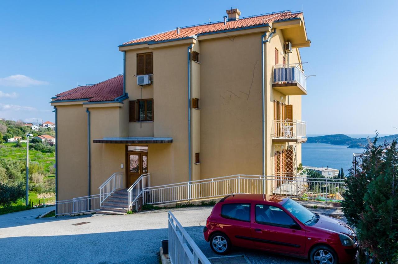 Sea View Suite 奥拉萨奇 外观 照片